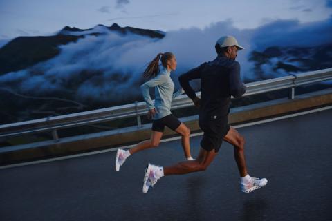 On using carbon as a resource for new running shoe